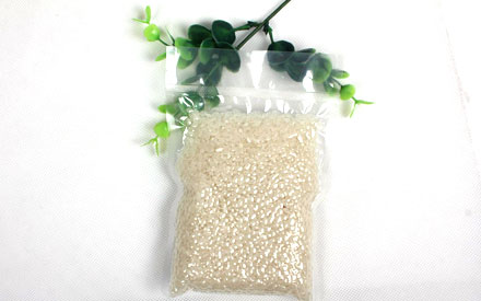 真空包裝袋在生產過程中有為什么會有麻點現(xiàn)象，該怎么解決？